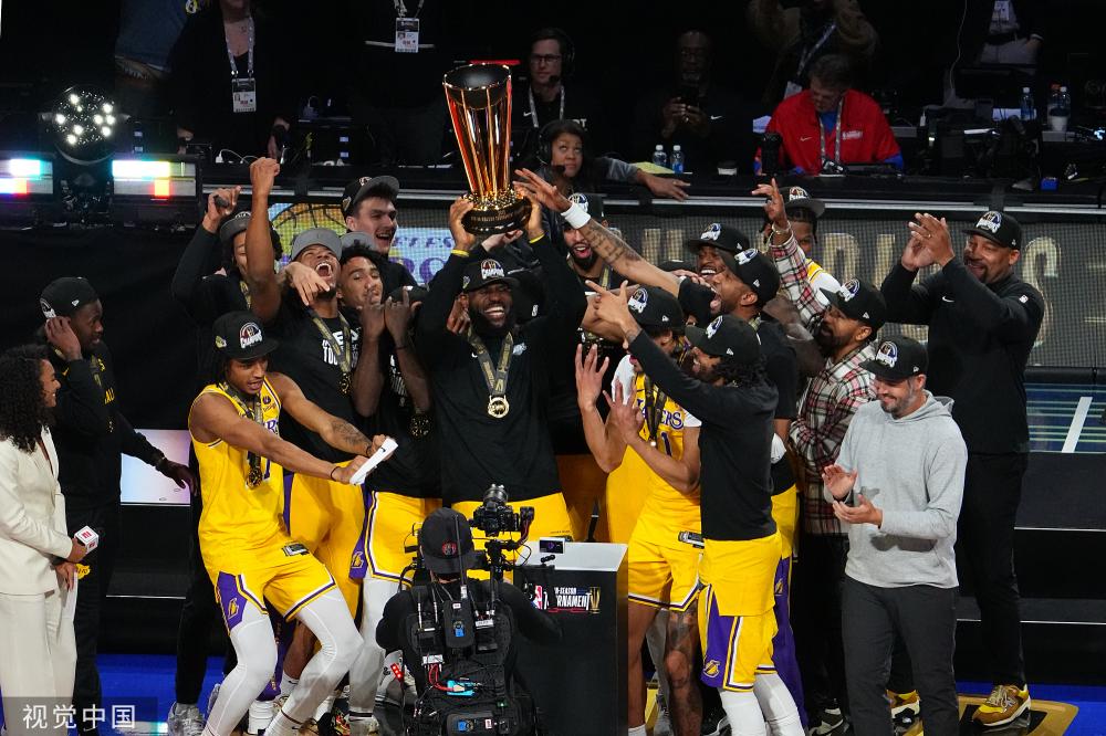 誉为足坛的 誉为足坛的